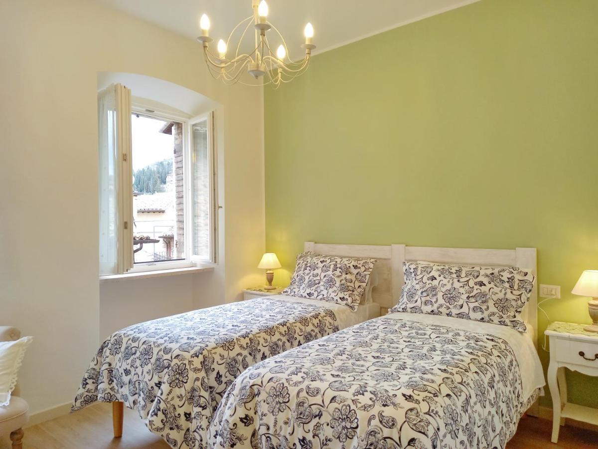 B&B Maison Gabry Assisi Bagian luar foto