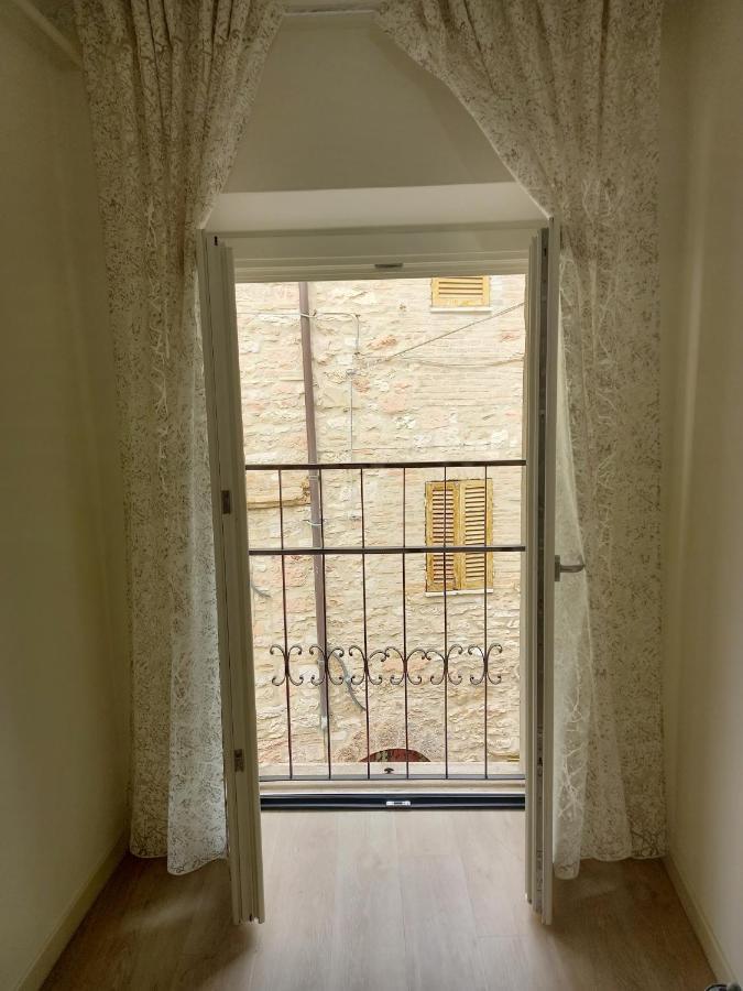 B&B Maison Gabry Assisi Bagian luar foto