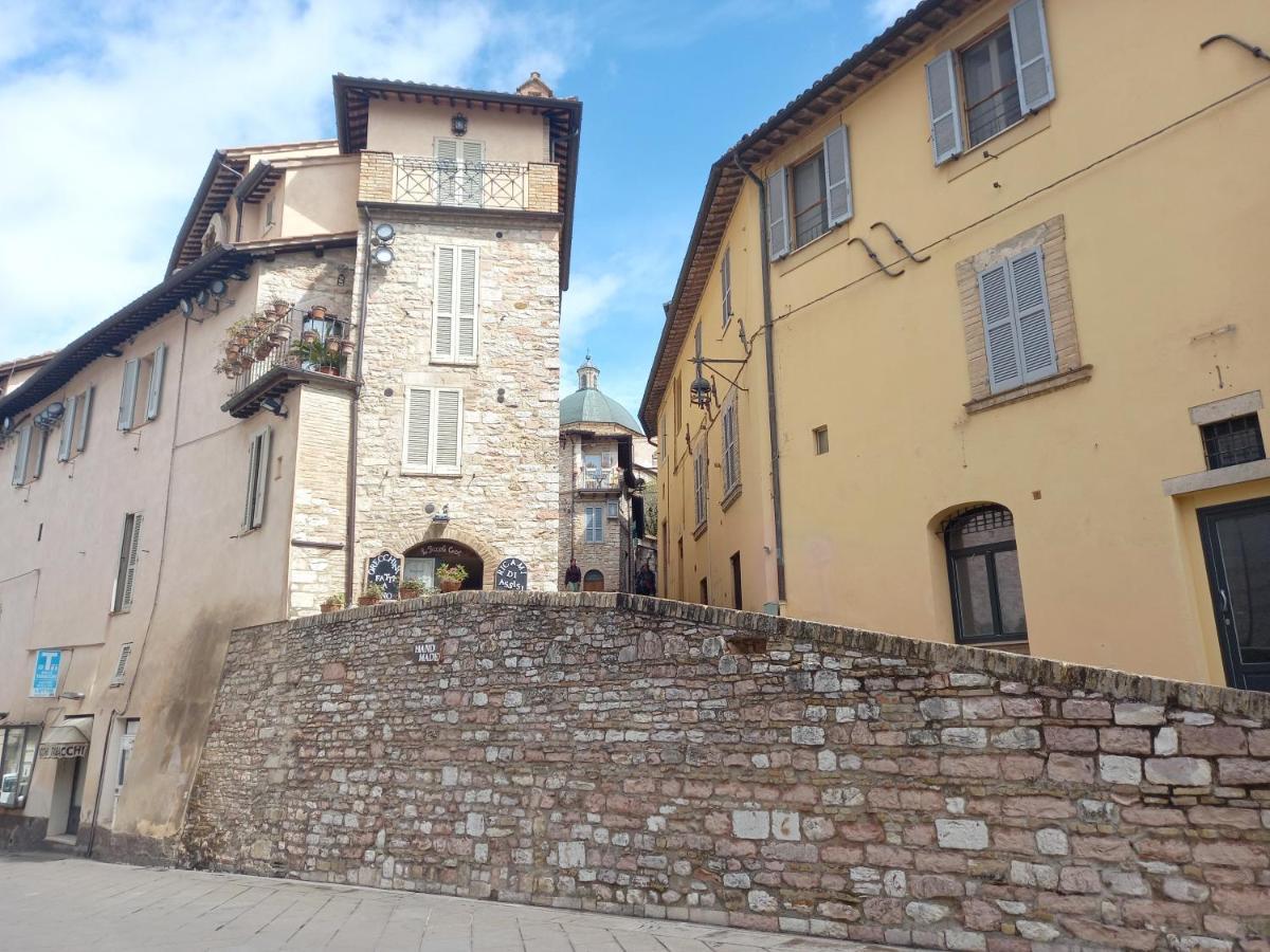 B&B Maison Gabry Assisi Bagian luar foto