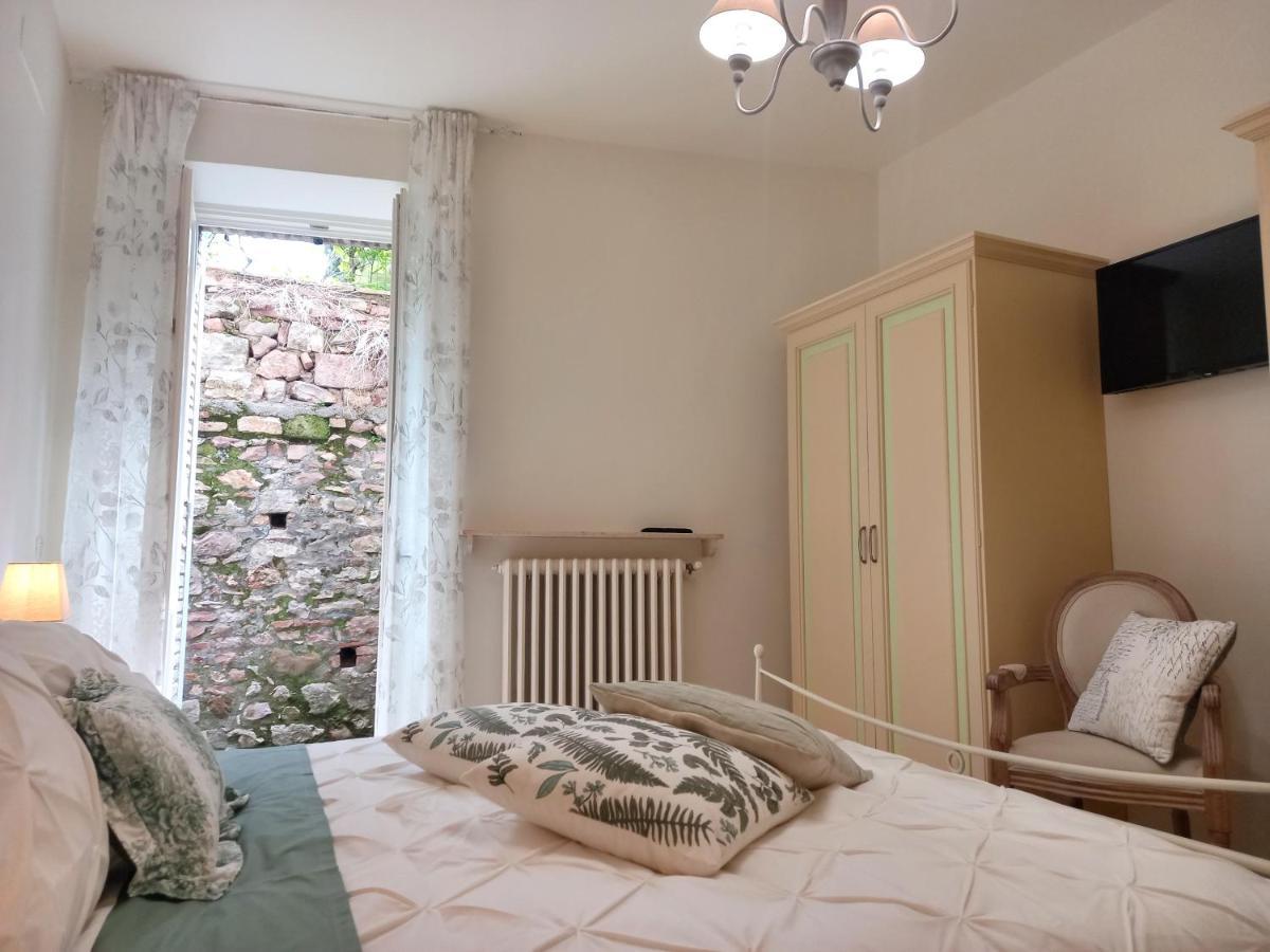 B&B Maison Gabry Assisi Bagian luar foto