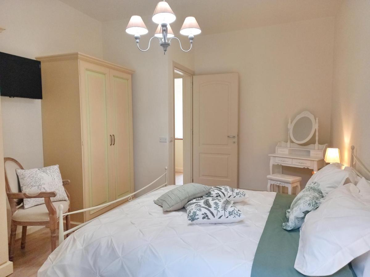 B&B Maison Gabry Assisi Bagian luar foto