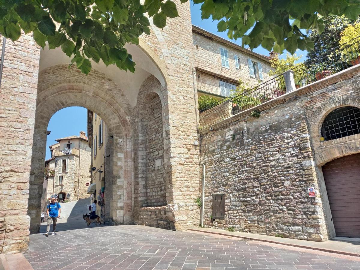 B&B Maison Gabry Assisi Bagian luar foto