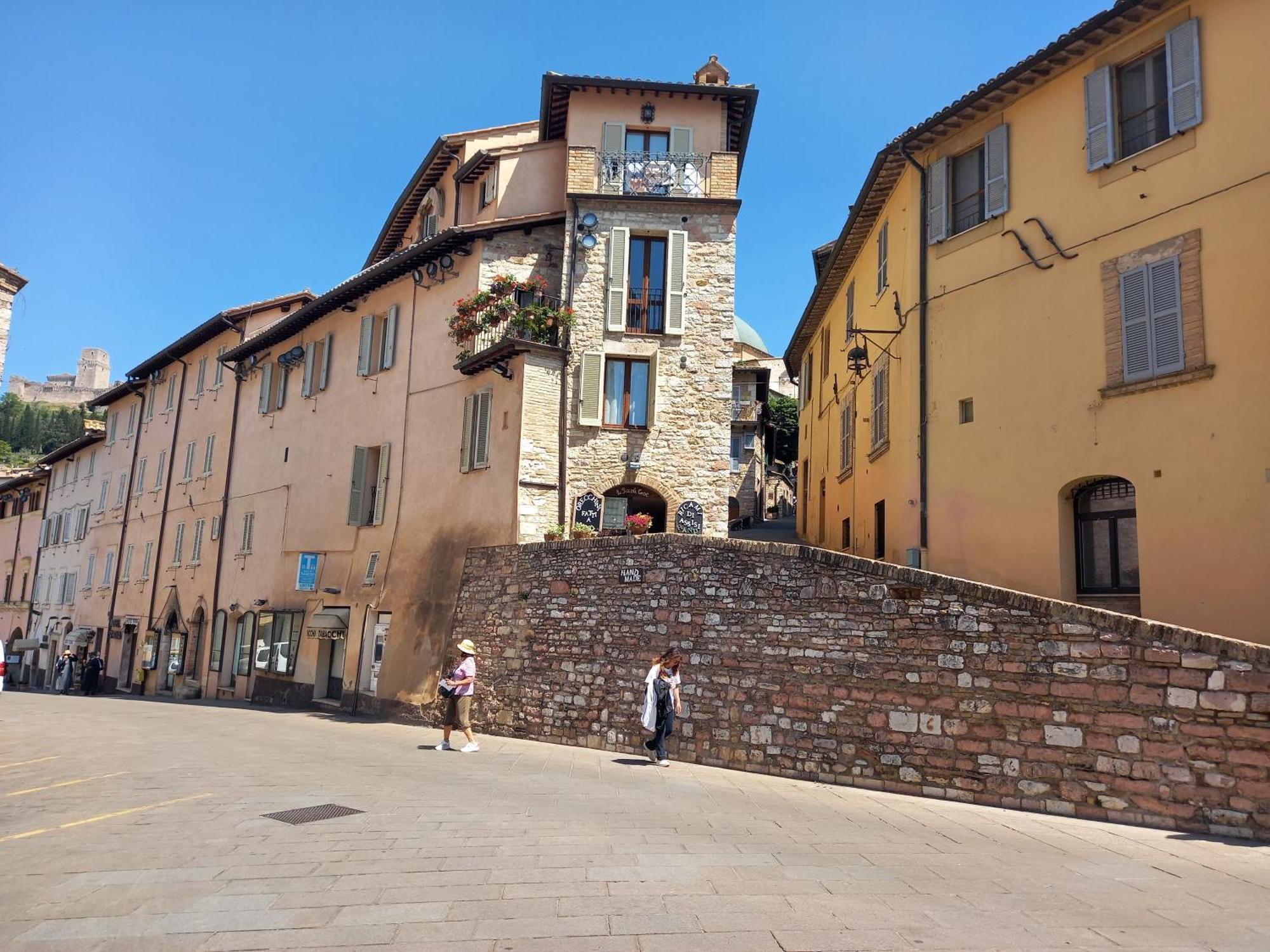 B&B Maison Gabry Assisi Bagian luar foto